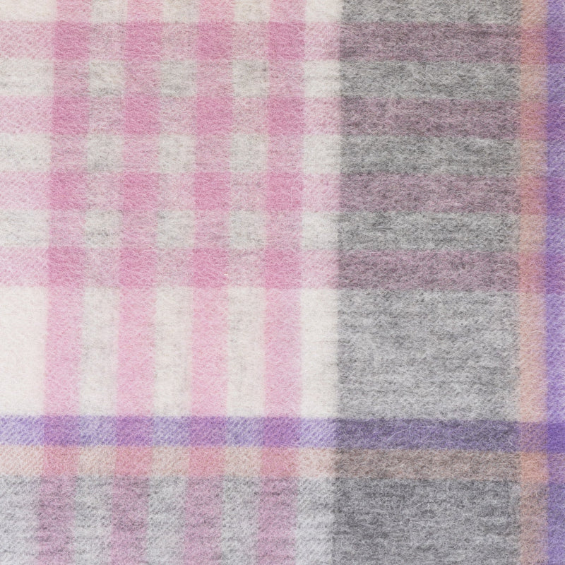 Edinburgh 100% Lambswool Scarf Chequer Tartan Beige/Rose - Heritage Of Scotland - CHEQUER TARTAN BEIGE/ROSE